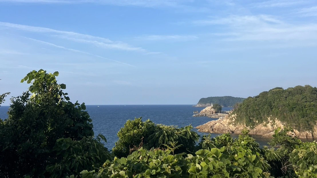 坂口ジャスミン紫苑さんの故郷、鳥取の自然(岩美町の海岸)